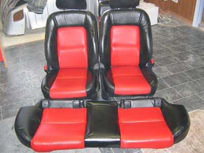 Leather seats (saloon)